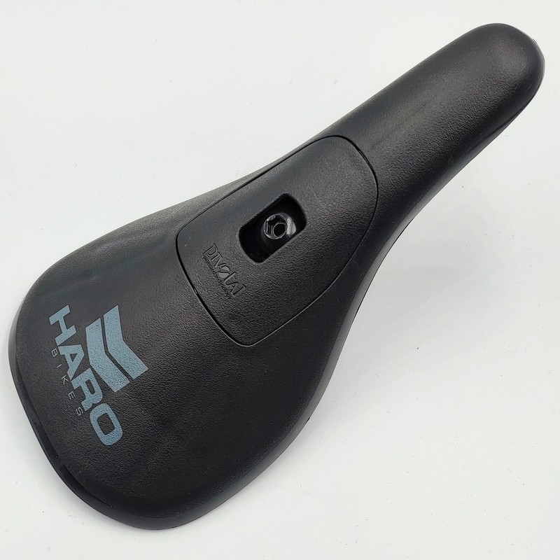 Mountain Biking Track - Dirt‑Track Racing BMX Saddle, Brand‑Name BMX
