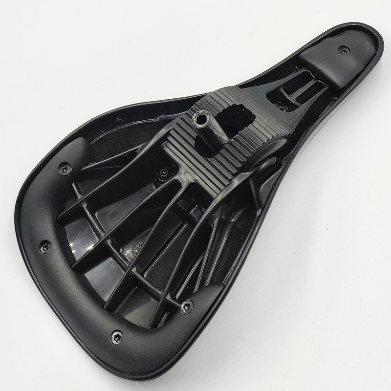 Dirt‑Track Racing BMX Saddle,  - Mountain Biking Track recension och pris